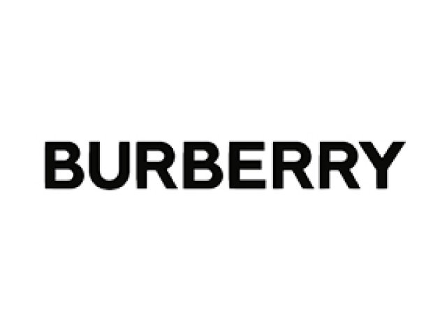 Burberry'de Mastercard’a özel indirim ayrıcalığı!